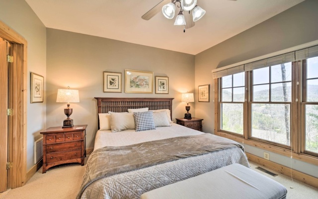 photo 3 of Beautiful Lake Glenville Townhome w/ Mountain View