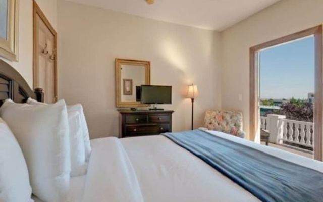 photo 4 of Bed & Breakfast Inn Seattle