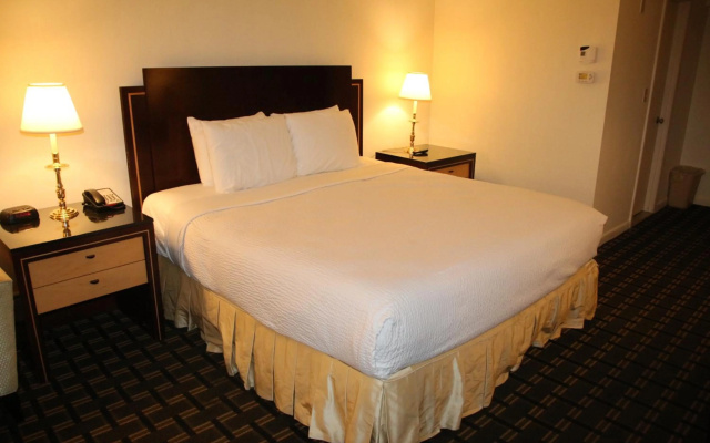 photo 3 of Bedford Plaza Hotel - Boston