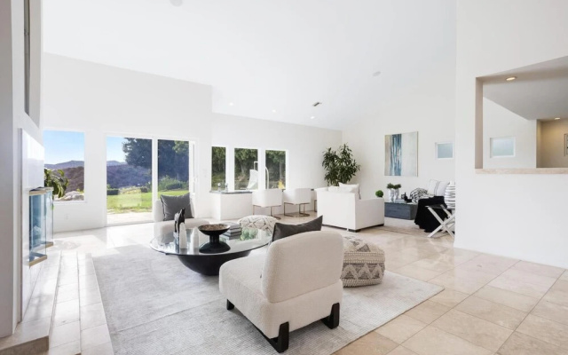 photo 5 of Bel Air Stradella