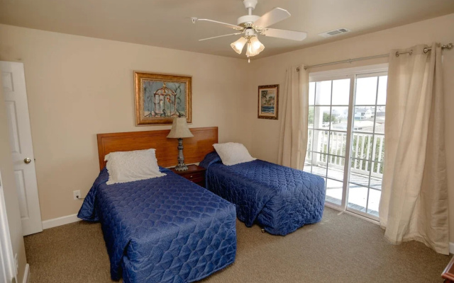 photo 5 of Bermuda Breeze D Holiday Home 8 bedroom By Affordable Large Properties