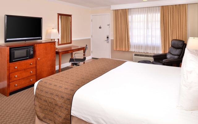 photo 5 of Best Western Capistrano Inn