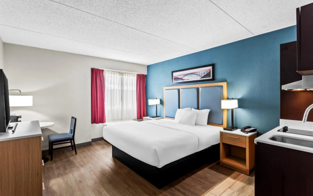 photo 5 of Quality Inn & Suites Charleston - Civic Center
