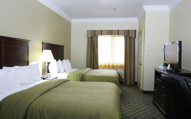 photo 3 of Scottish Inns