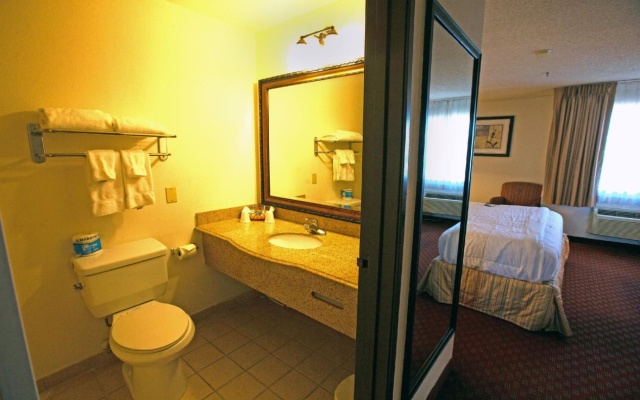photo 2 of Stanton Inn & Suites