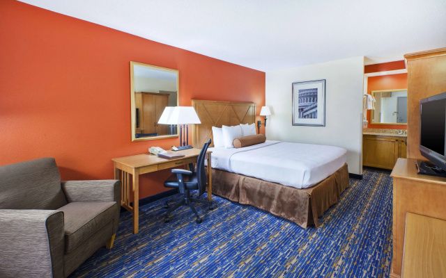 photo 5 of Best Western Dulles Airport Inn
