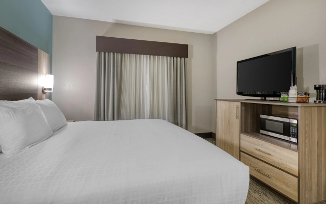 photo 5 of Best Western Executive Inn & Suites