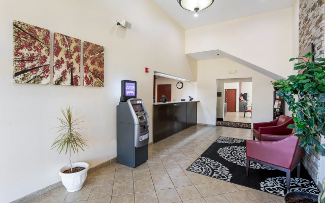 photo 3 of Red Roof Inn Carrollton