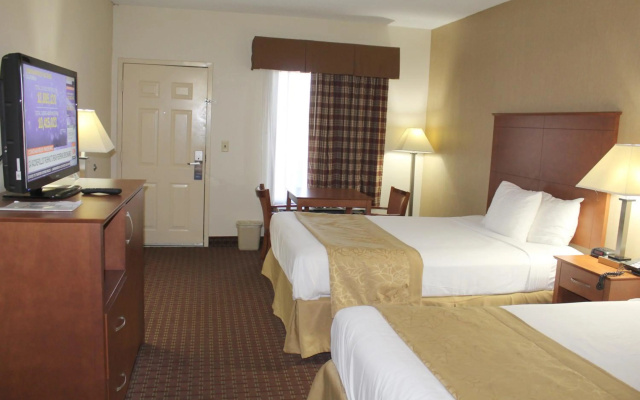 photo 3 of Baymont by Wyndham Franklin
