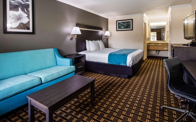 photo 5 of Best Western Garden Inn