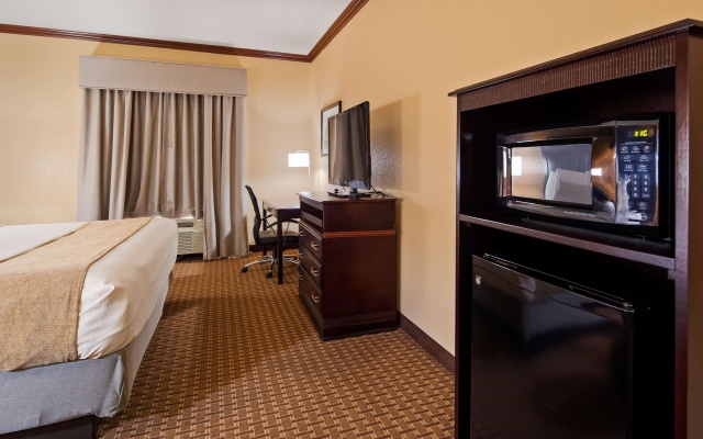 photo 5 of Best Western Granbury Inn & Suites