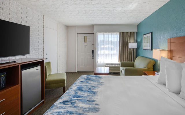 photo 5 of Best Western Hendersonville Inn
