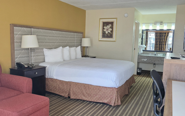photo 3 of Chattanooga Heritage Inn