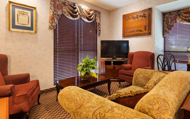 photo 2 of Best Western Home Place Inn