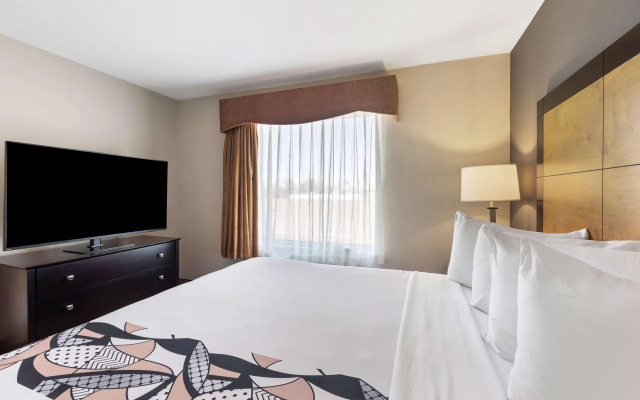 photo 5 of Best Western Inn & Suites - Midway Airport