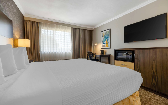 photo 5 of Best Western Los Angeles Worldport Hotel