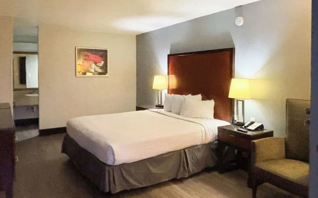 photo 4 of Best Western Mesa Inn