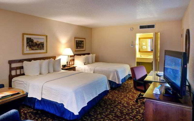 photo 4 of Best Western Mt. Vernon Inn