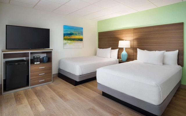 photo 4 of Best Western Naples Inn & Suites