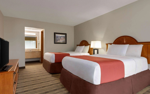 photo 5 of Rodeway Inn