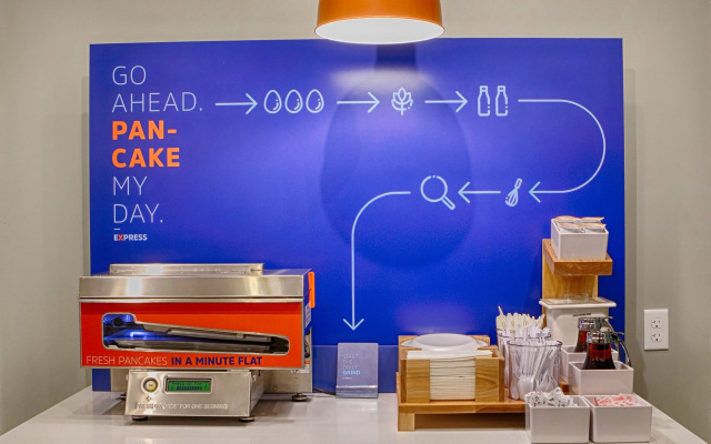 photo 5 of Holiday Inn Express & Suites Pittsburgh West - Greentree by IHG