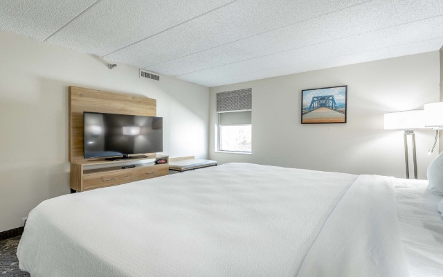 photo 5 of Comfort Inn & Suites Chattanooga-East Ridge