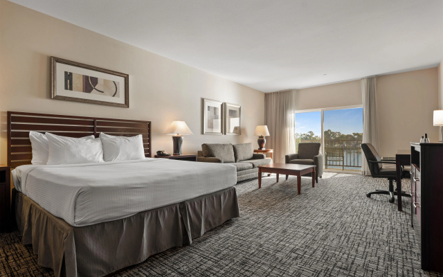 photo 3 of Best Western Plus Bayside Hotel