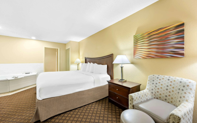 photo 5 of Best Western Coach House
