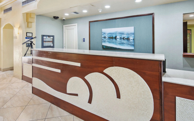 photo 2 of Best Western Plus Deerfield Beach Hotel & Suites