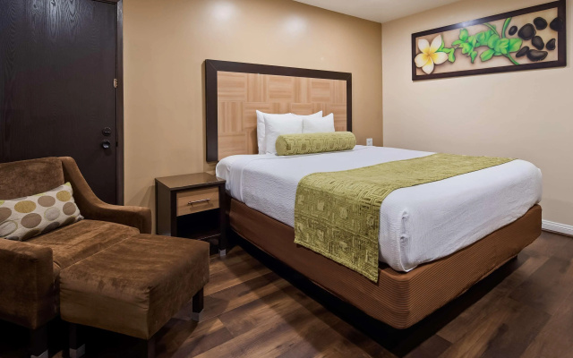 photo 5 of Best Western Plus Glendale