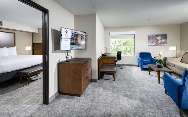 photo 3 of Best Western Plus Henderson Hotel