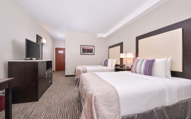 photo 4 of Best Western Plus Hotel At The Convention Center