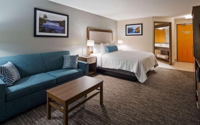 photo 3 of Best Western Plus Hudson I-94