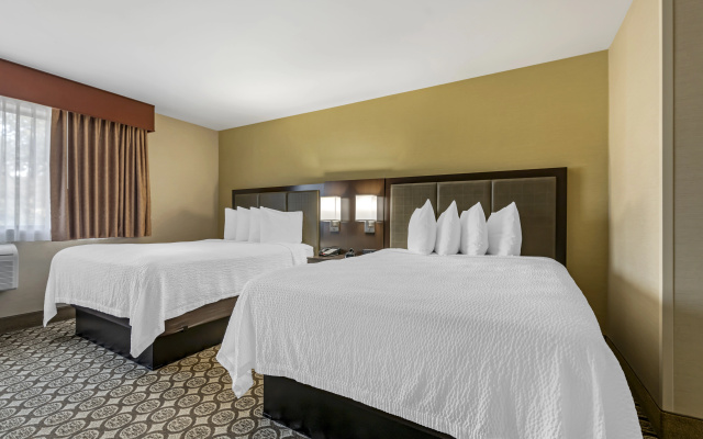 photo 3 of Best Western Plus InnTowner Madison