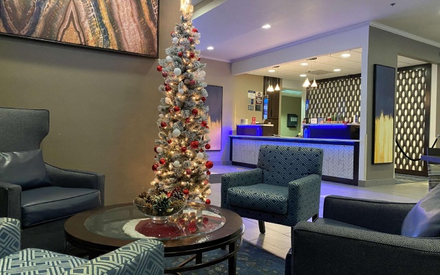 photo 2 of Best Western Plus Kansas City Airport-KCI East