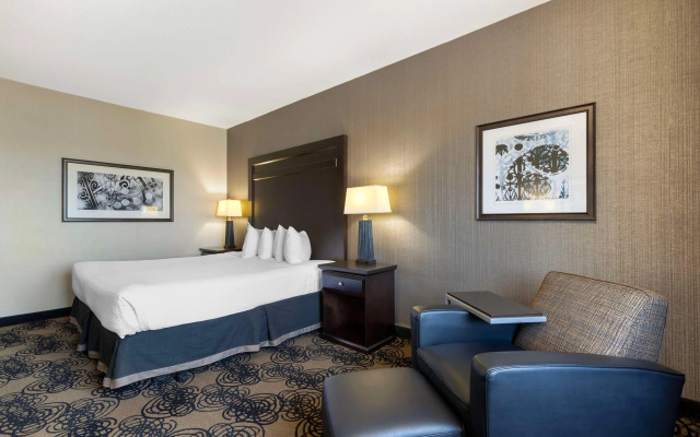 photo 5 of Best Western Plus Midwest Inn