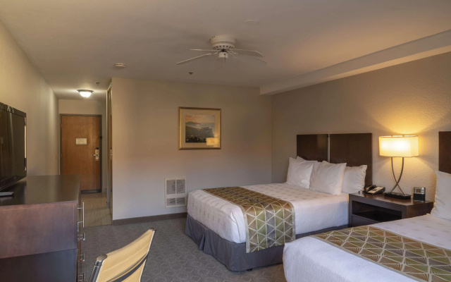 photo 4 of Best Western Plus Monterey Inn