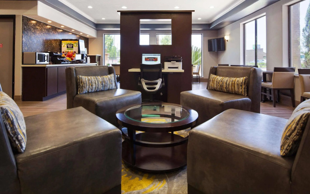 photo 2 of Best Western Plus North Houston Inn & Suites
