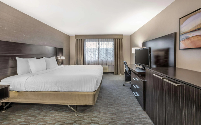 photo 3 of Best Western Plus North Las Vegas Inn & Suites