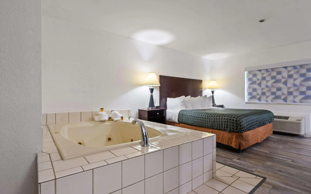 photo 5 of Best Western Oakbrook Inn