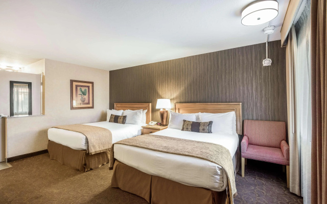 photo 3 of Best Western Plus Pavilions