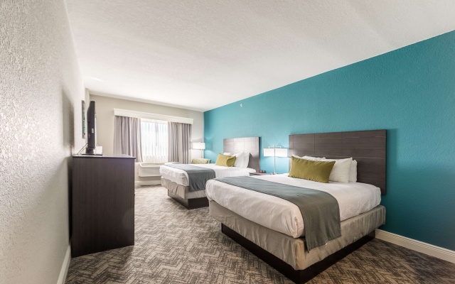 photo 3 of Best Western Plus Sebastian Hotel & Suites