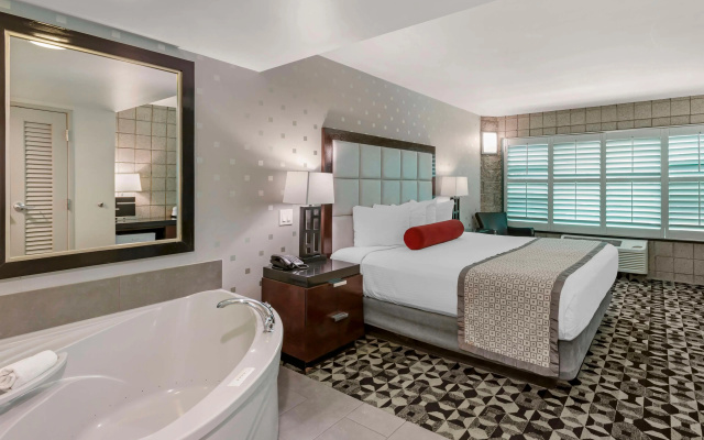 photo 5 of Best Western Plus Sundial