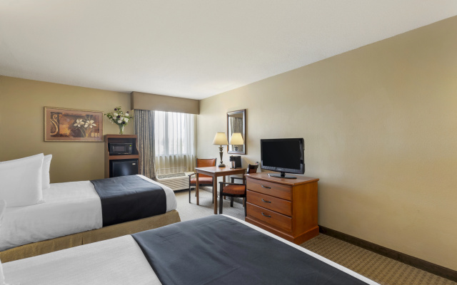 photo 3 of Best Western Plus The Charles Hotel