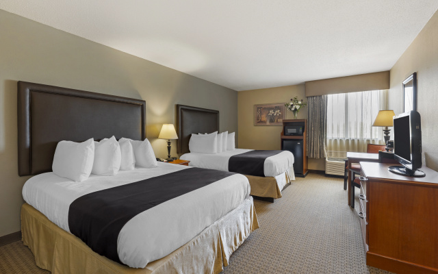 photo 4 of Best Western Plus The Charles Hotel