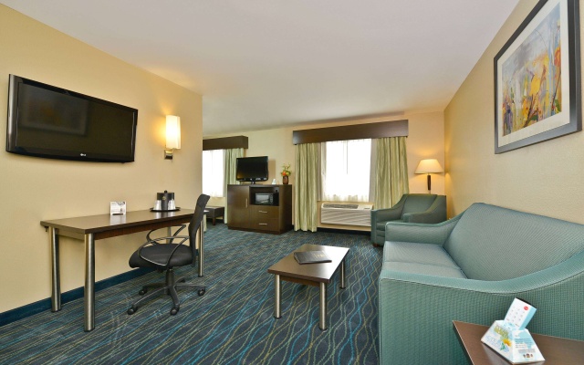 photo 3 of Baymont by Wyndham Marion, OH