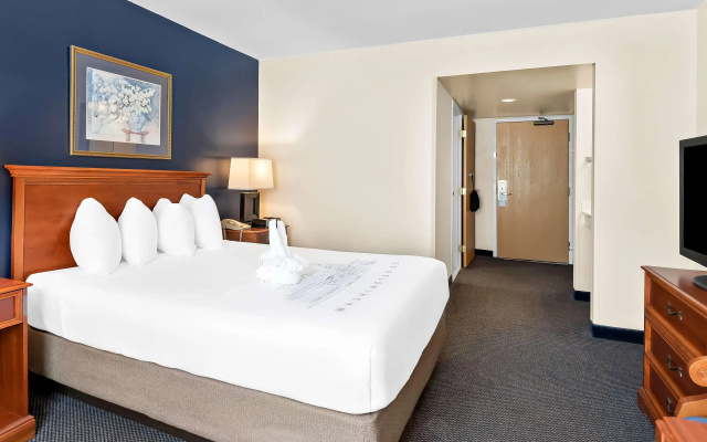 photo 5 of Best Western Potomac Mills