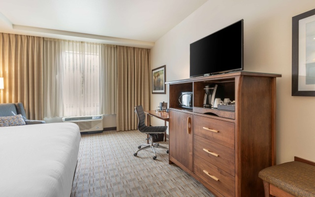 photo 5 of Best Western Premier Boulder Falls Inn