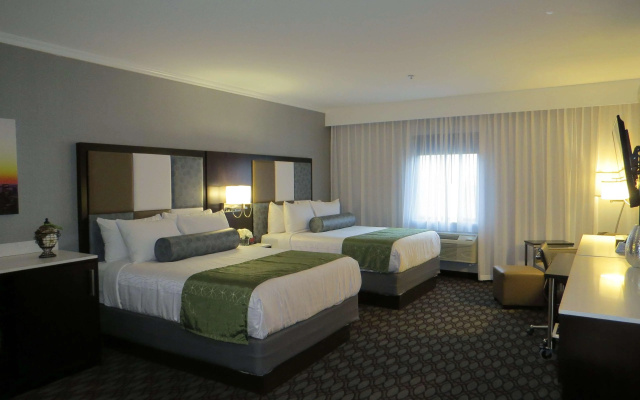 photo 4 of Best Western Premier NYC Gateway Hotel