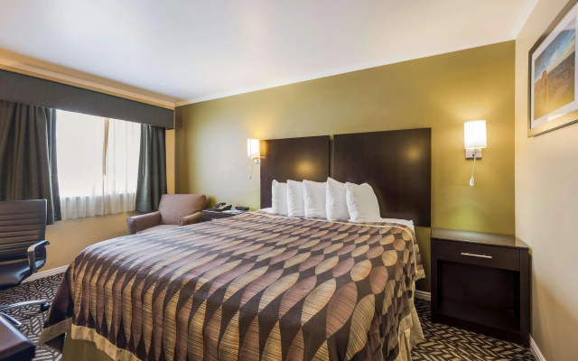 photo 4 of Best Western Richfield Inn